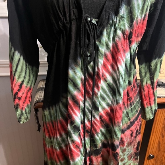 EUC-One of a Kind, Swimsuit Coverup - Picture 2 of 7